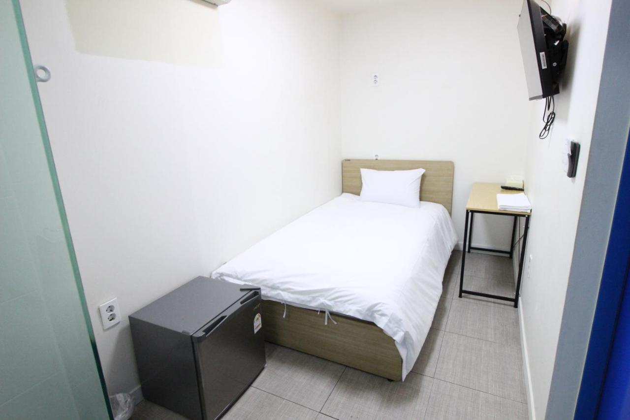 Hotel Golden Park Myeongdong Seoul Exterior foto
